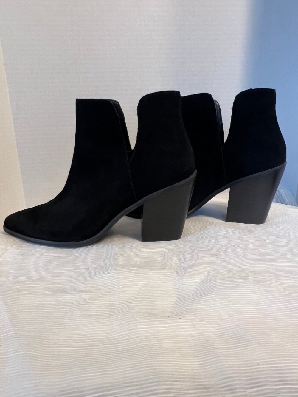 Lisa Vicky Kicky Suede Leather Booties Women's Size 11